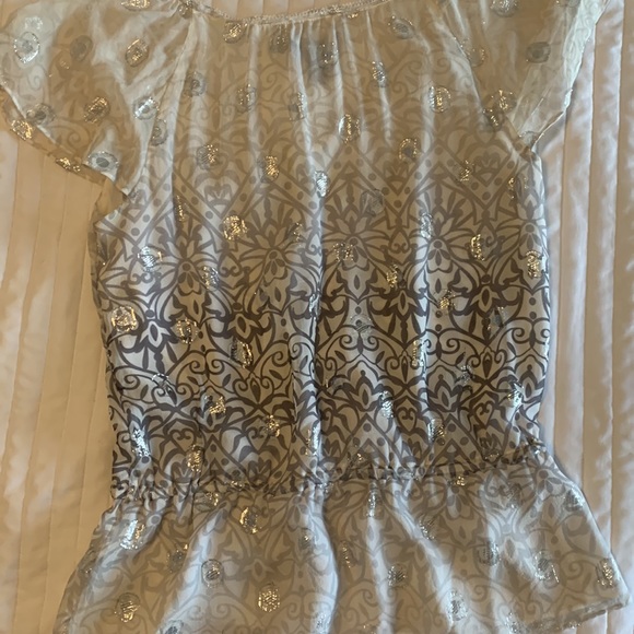 Whit House Black Market silver gray top - Picture 4 of 7